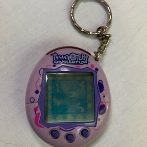 Tamagotchi connections purple